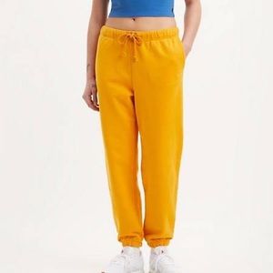 NWT gold tab gold yellow sweatpant joggers